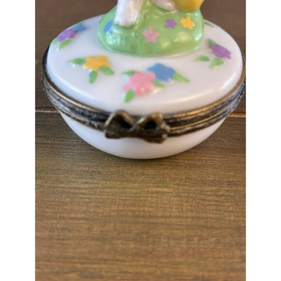 VTG Midwest Cannon Falls Easter Bunny Chick Trinket Pill Ring Box Small - Picture 6 of 7